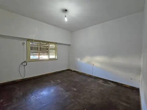 Depto Tipo Casa en Venta 35 años