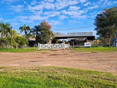 Venta Base Operativa y Predio Comercial Sobre Rn89 | Galpón con Oficinas y Vivienda Independiente