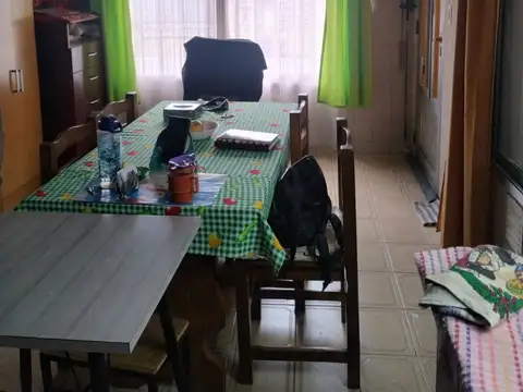 CASA EN VENTA RENAN Y FOURNIER