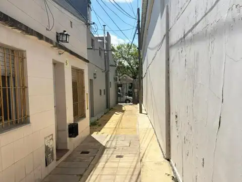 Uruguay 3100
