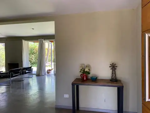 Casa en Alquiler Temporal con 2 cocheras