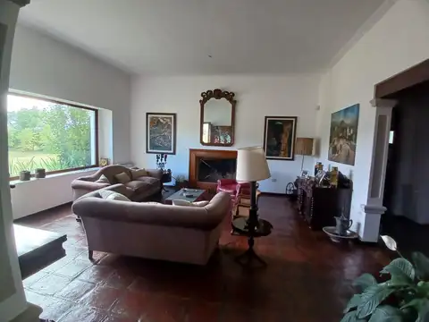 Casa en Alquiler en San Lorenzo Chico, USD 2.800
