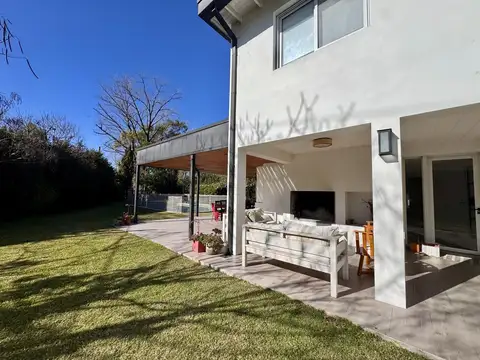 Casa en Venta en Mayling Club De Campo, USD 650.000