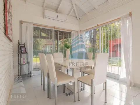Casa 4 ambientes con 3 baños