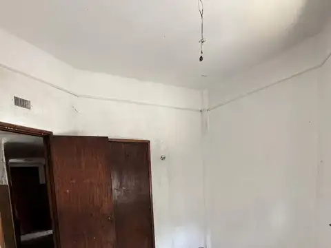 Depto Tipo Casa en Venta 60 años