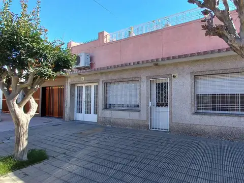 VENTA CASA 3 AMBIENTES VILLA BOSCH PATIO APTO CRED