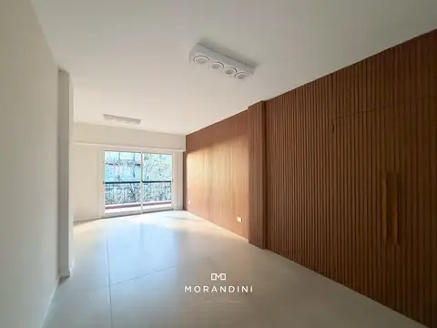 Semipiso 3 Ambientes al frente Moderno Refaccionado a Nuevo