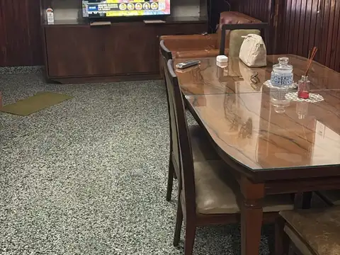 Depto Tipo Casa en Alquiler de 2 ambientes