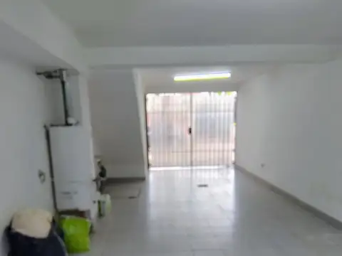 Depto Tipo Casa en Alquiler de 2 dormitorios