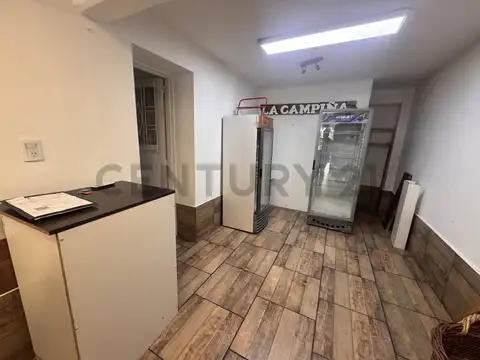 Pedro Vargas 3800, Piso 0