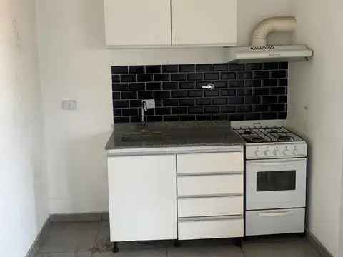 Depto Tipo Casa en Alquiler de 3 ambientes