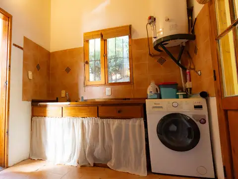 Casa en venta, camino a Lolog-
