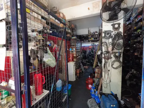 Galpon en Venta 10  mts Frente