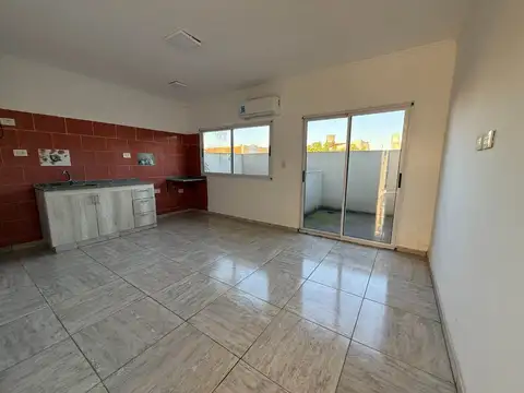 Depto Tipo Casa en Venta de 2 ambientes