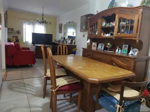 Departamento 4 ambientes con 1 baño
