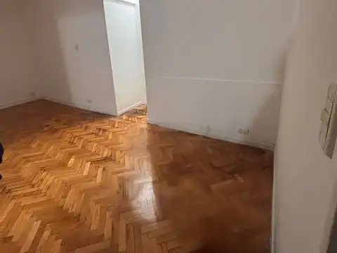 Oficina en Alquiler en San Nicolás, $ 500.000