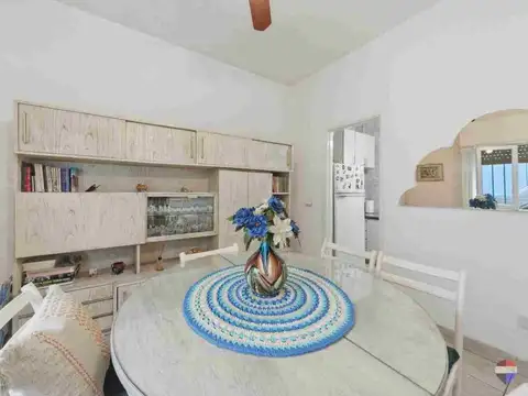 Depto Tipo Casa 5 ambientes con 2 baños