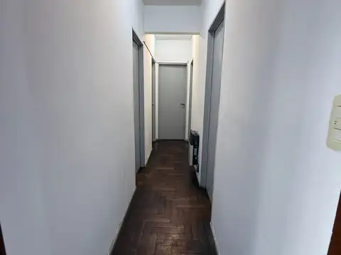 departamento muy  luminoso de 4 ambientes