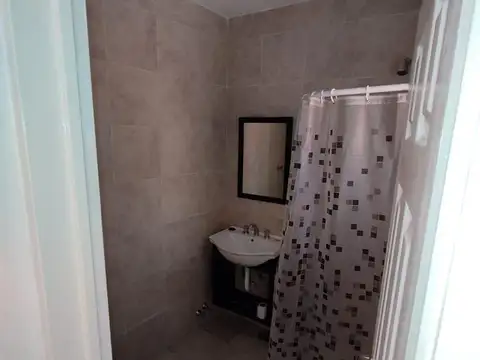 Excelente PH 2 ambientes a nuevo, patio. - Villa Devoto