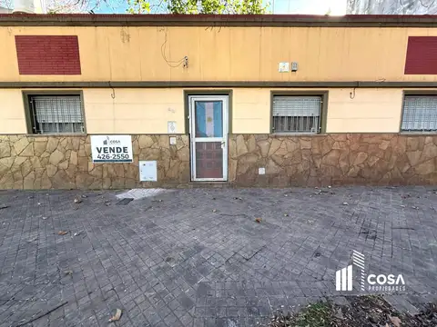Venta Casa 2 dormitorios con patio Barrio Cinco Esquinas Rosario