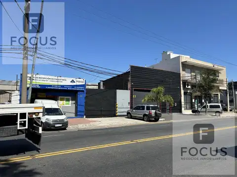 Avenida Bartolome Mitre al 4700
