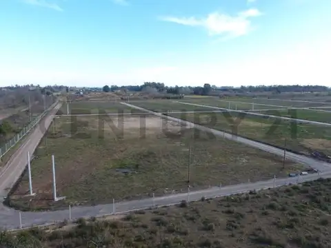 Terreno en Venta en Los Hornos, USD 5.900