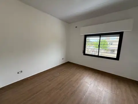 Duplex en alquiler Barrio Constantini