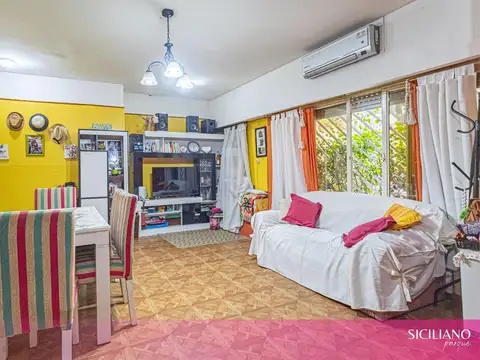 Depto Tipo Casa 2 ambientes con 1 baño