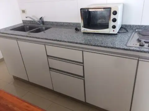 DUPLEX C/PATIO - ZONA FACULTADES BOSQUE y CENTRO - BAJAS EXPENSAS