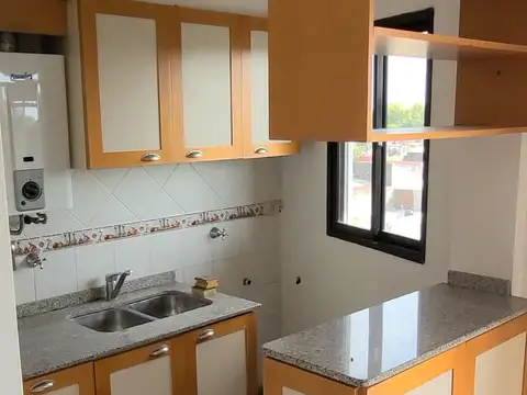 Sarmiento 3000, Piso 5
