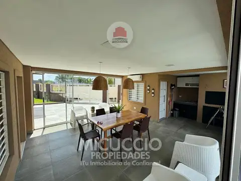 Casa en Venta en Matheu, USD 165.000