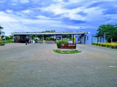 Casa de 4 ambientes con cochera a estrenar en  venta en Barrio Acacias Puertos, Escobar