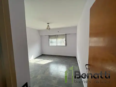 Depto Tipo Casa en Venta en Lanús, USD 68.000