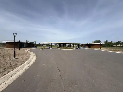 Terreno en Venta 30  mts Fondo