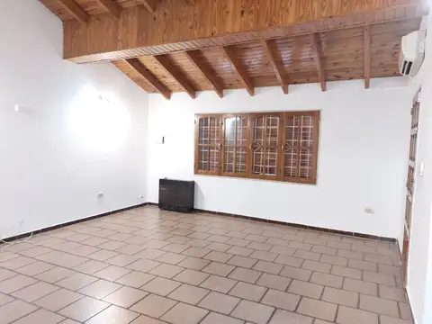 Casa en Alquiler calle Vieytes 7698, Maipú