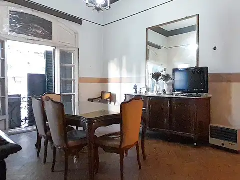 Depto Tipo Casa en Venta de 4 ambientes