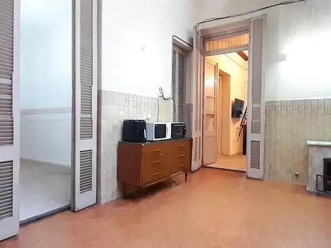 Depto Tipo Casa en Venta 64 años