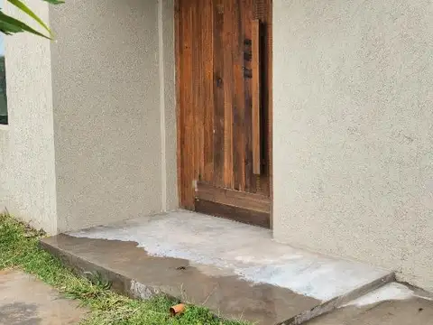 Casa a ESTRENAR -PILAR DEL ESTE