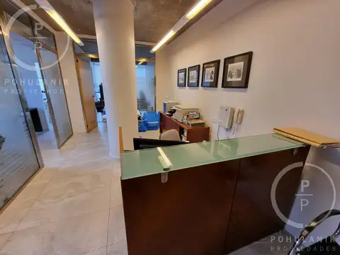 Oficina en Venta con 1 cochera