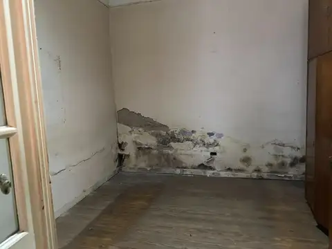 Depto Tipo Casa en Venta 50 años