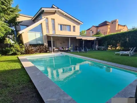 Casa en alquiler temporario en Nordelta