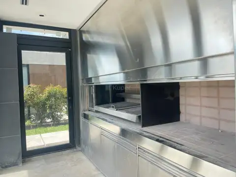Casa en Alquiler al Noroeste