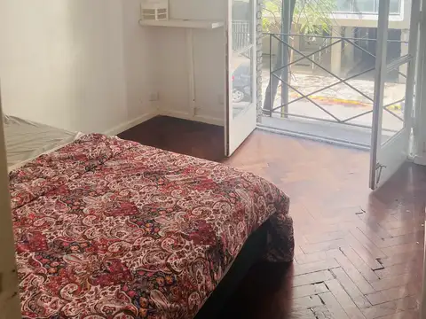 Aráoz 2800, Piso 1