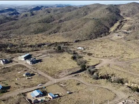 Terreno en Venta 25  mts Fondo