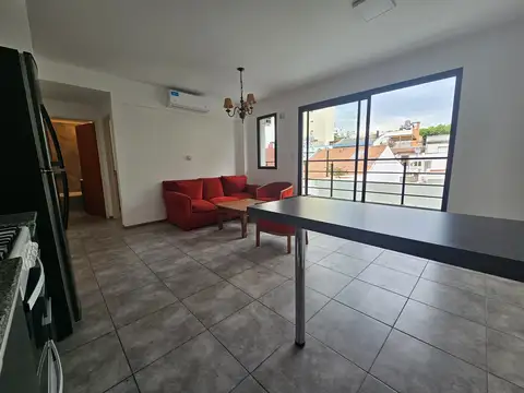 Ballivian 2100, Piso 1