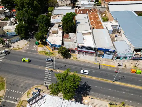 TERRENO EN VENTA LOCALES Y CASA EN BARRIO BELGRANO