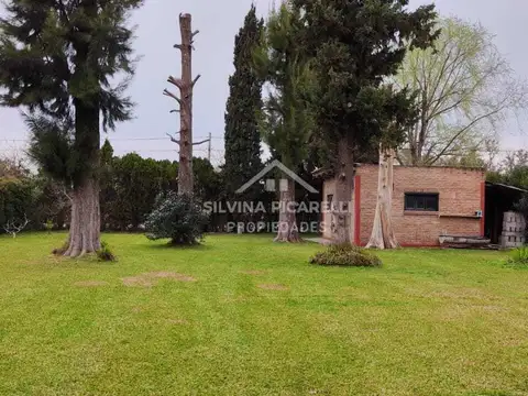 OPORTUNIDAD - LOTE CON PILETA Y COCHERA - CONSTANCIO VIGIL 100