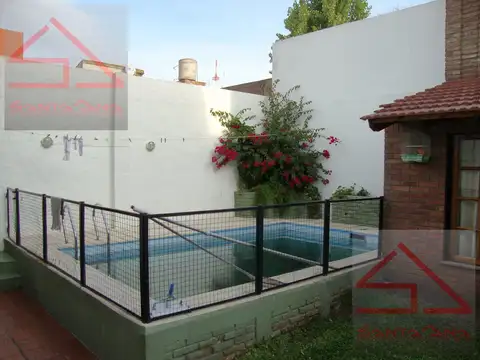 Casa en Venta al Este
