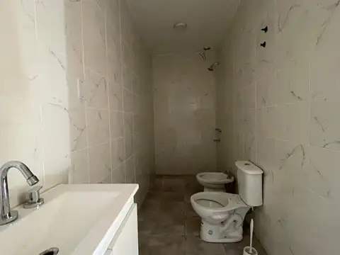 Depto Tipo Casa 3 ambientes con 2 baños