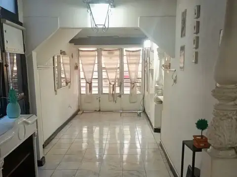 Local en Alquiler en Echesortu, $ 690.000